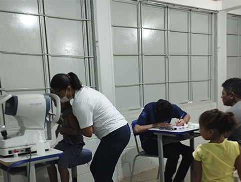 institutovisaosolidaria-projeto-crianca-de-visao-img-galeria-004.jpg